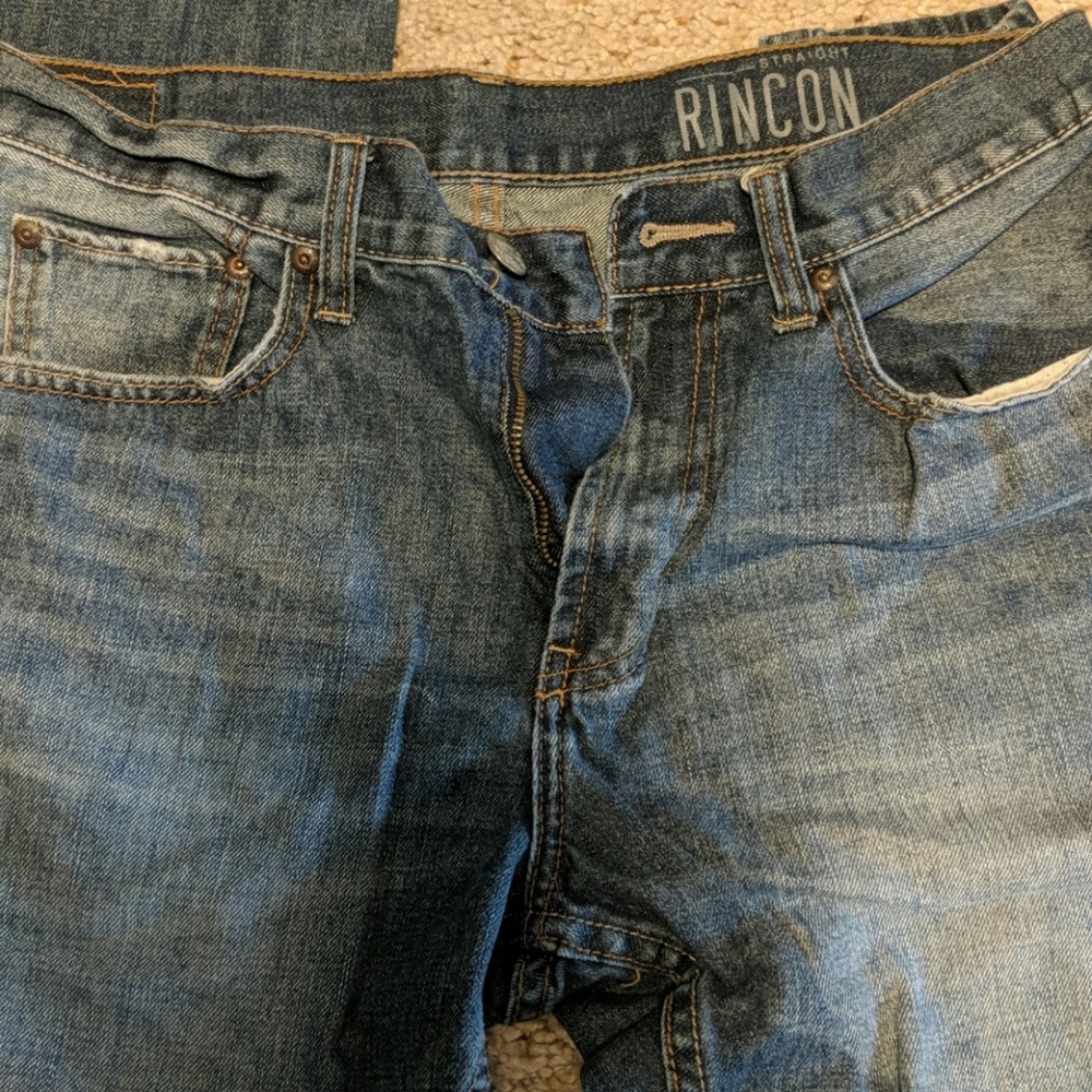 Bullhead blue jeans